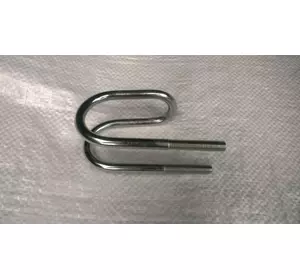 Болт-скоба двойного гиба d10 мм, D1 102 мм, D2 42 мм Болт-скоба двойного гиба d10 мм, D1 102 мм, D2 42 мм